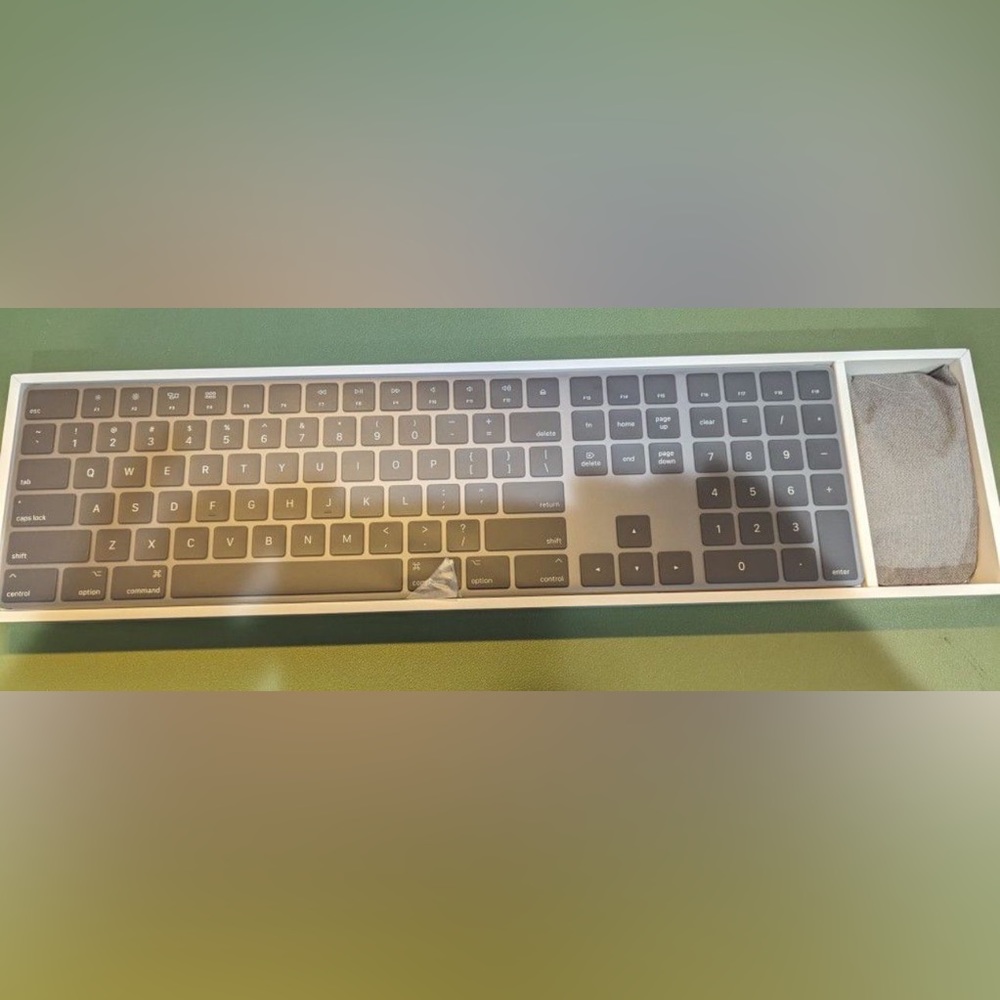 Apple Magic Keyboard  with number pad and Magic Mouse